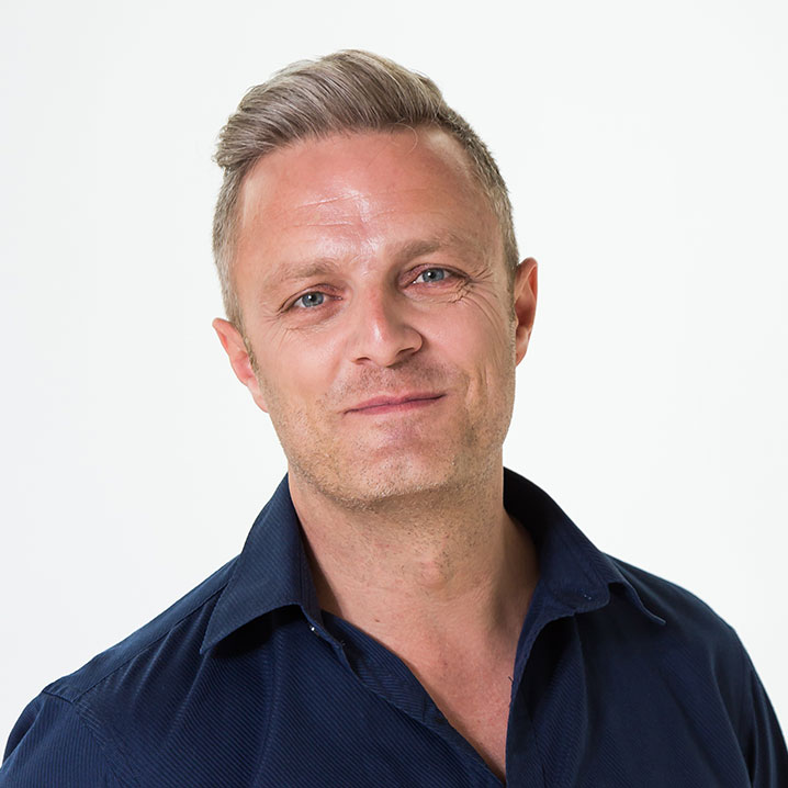 IN MOTION - Dr. med. Hans-Jürgen Becker